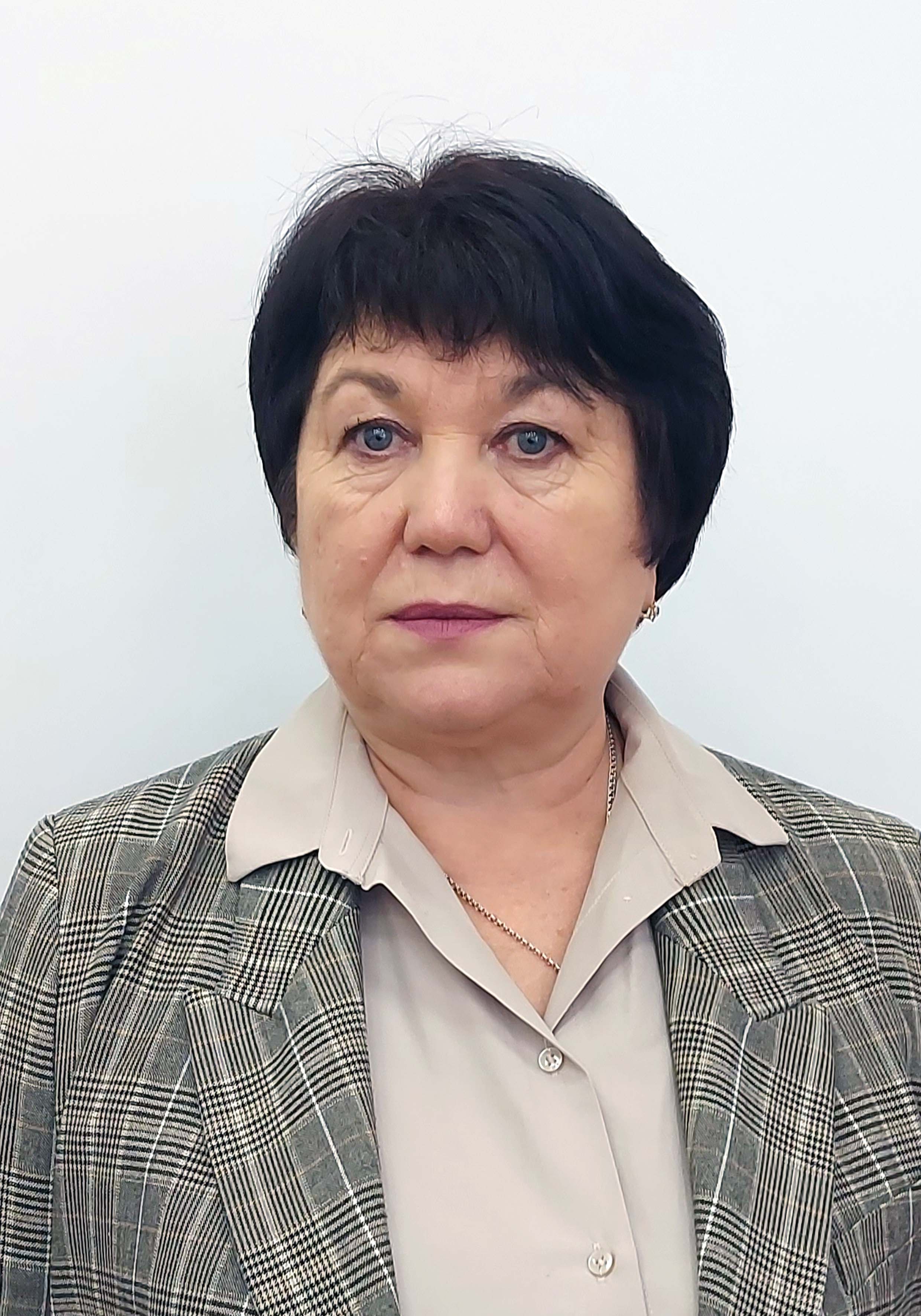 Санова Зоя Сергеевна.