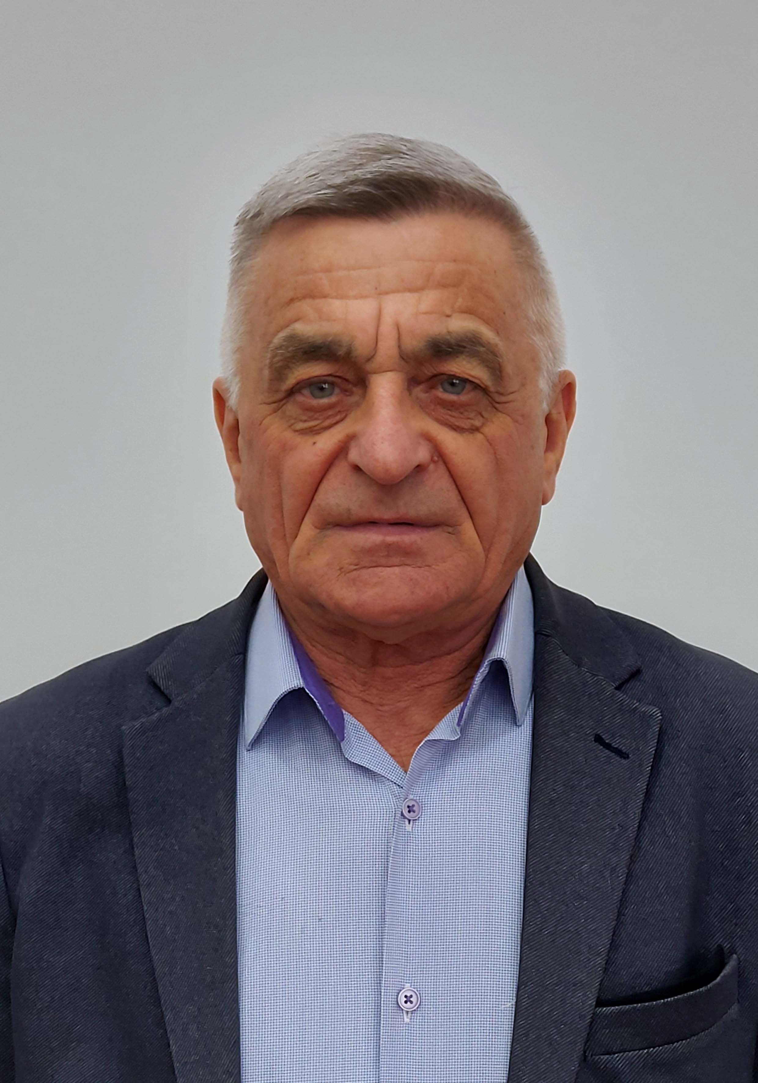 Трайненков Валерий Дмитриевич.
