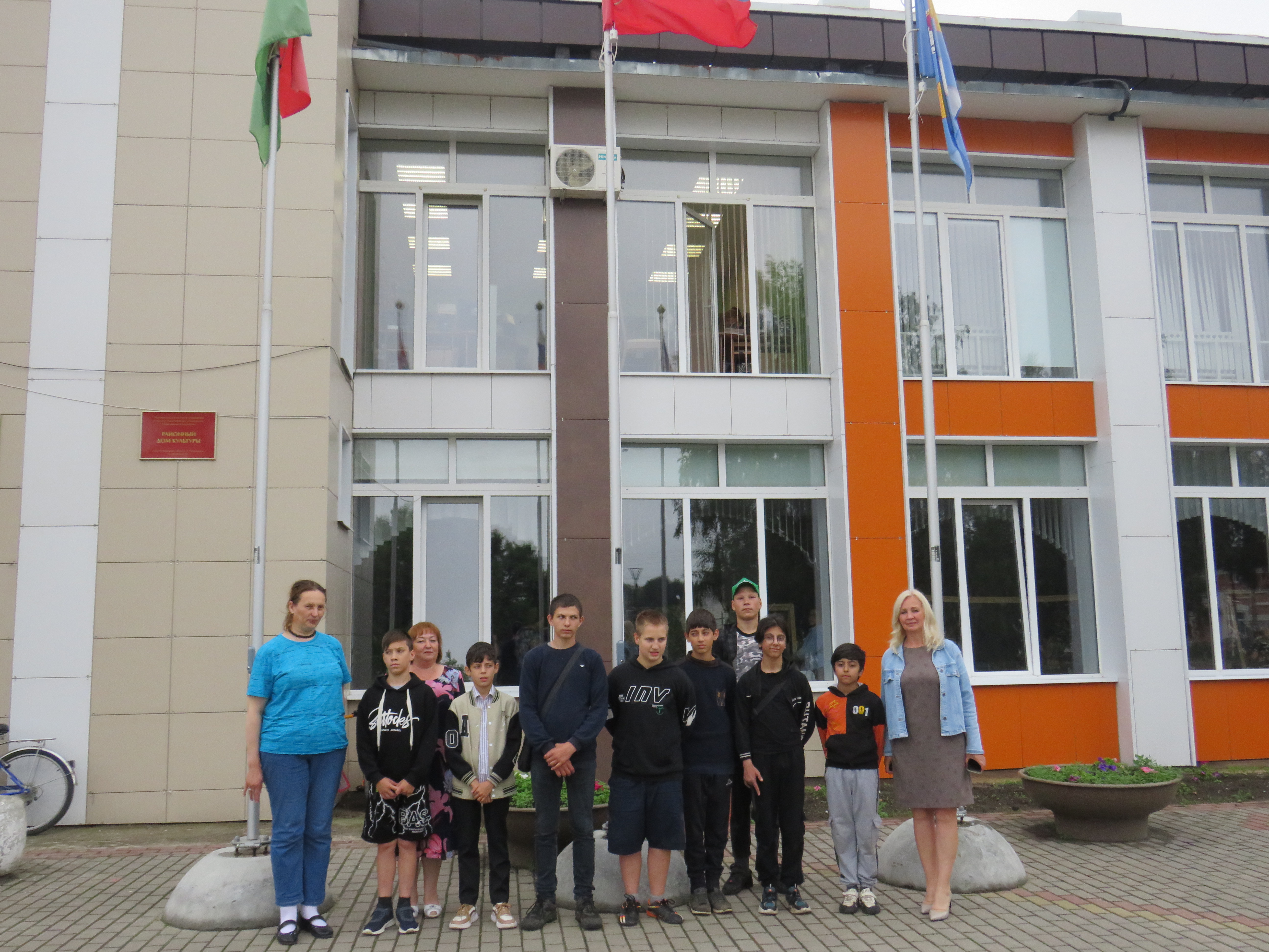 Лагерь для детей, состоящих на различных видах профилактического учета, открылся в Перемышльской школе.