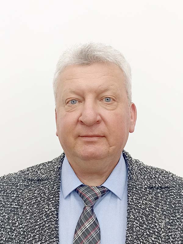 Иванов Владимир Николаевич.
